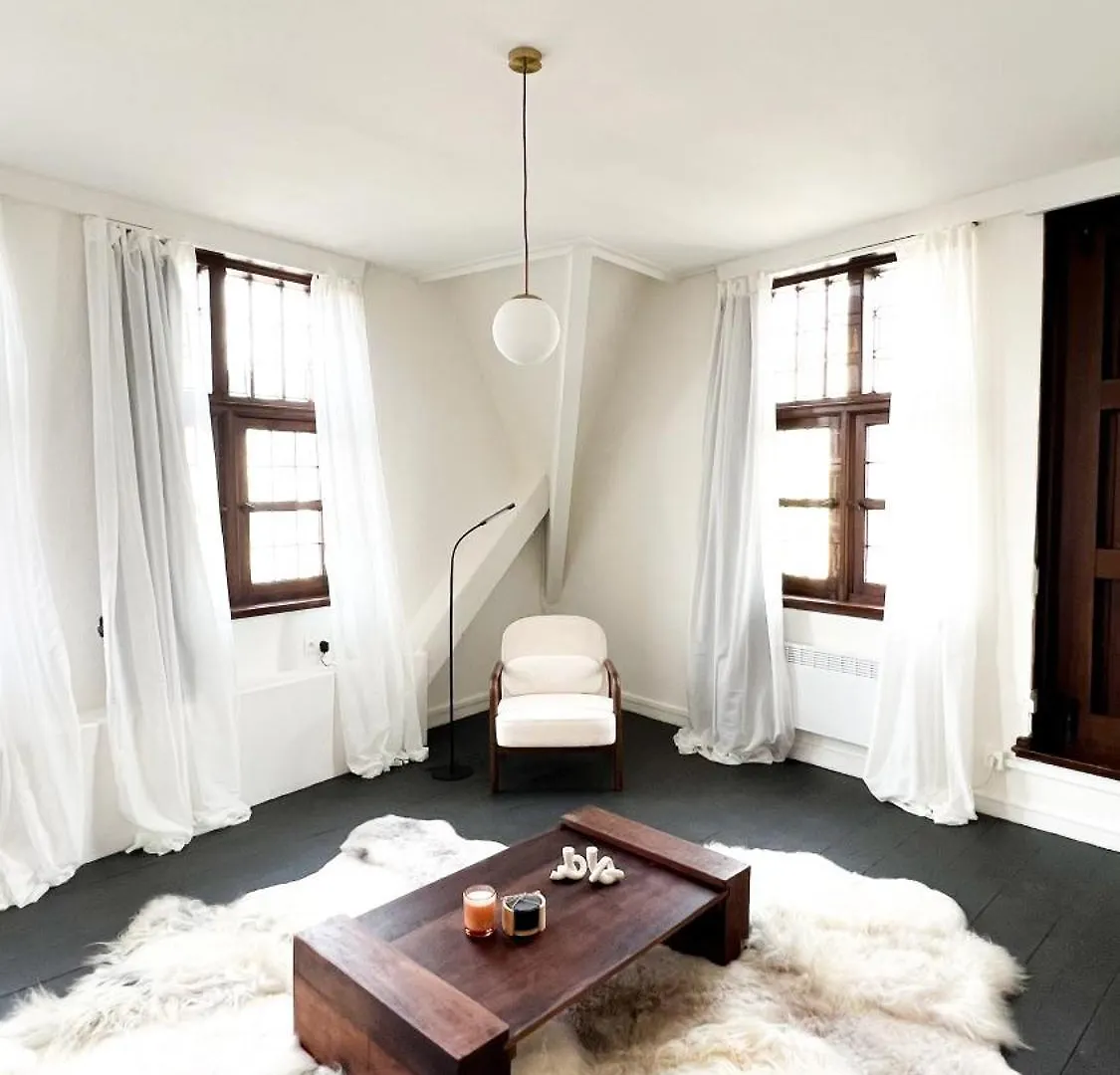 Apartamento Le Faubourg Suites Amberes Bélgica