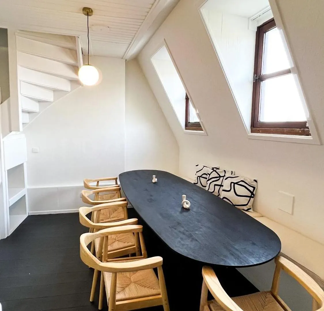 Le Faubourg Suites Amberes 0*,