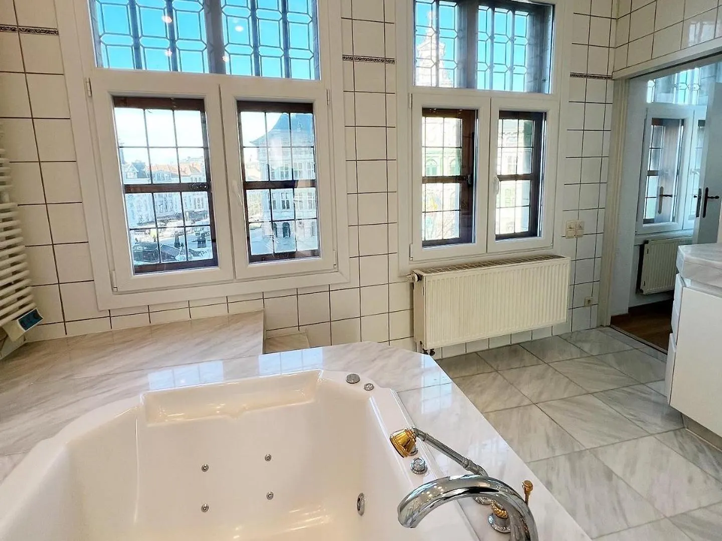 Apartamento Le Faubourg Suites Amberes