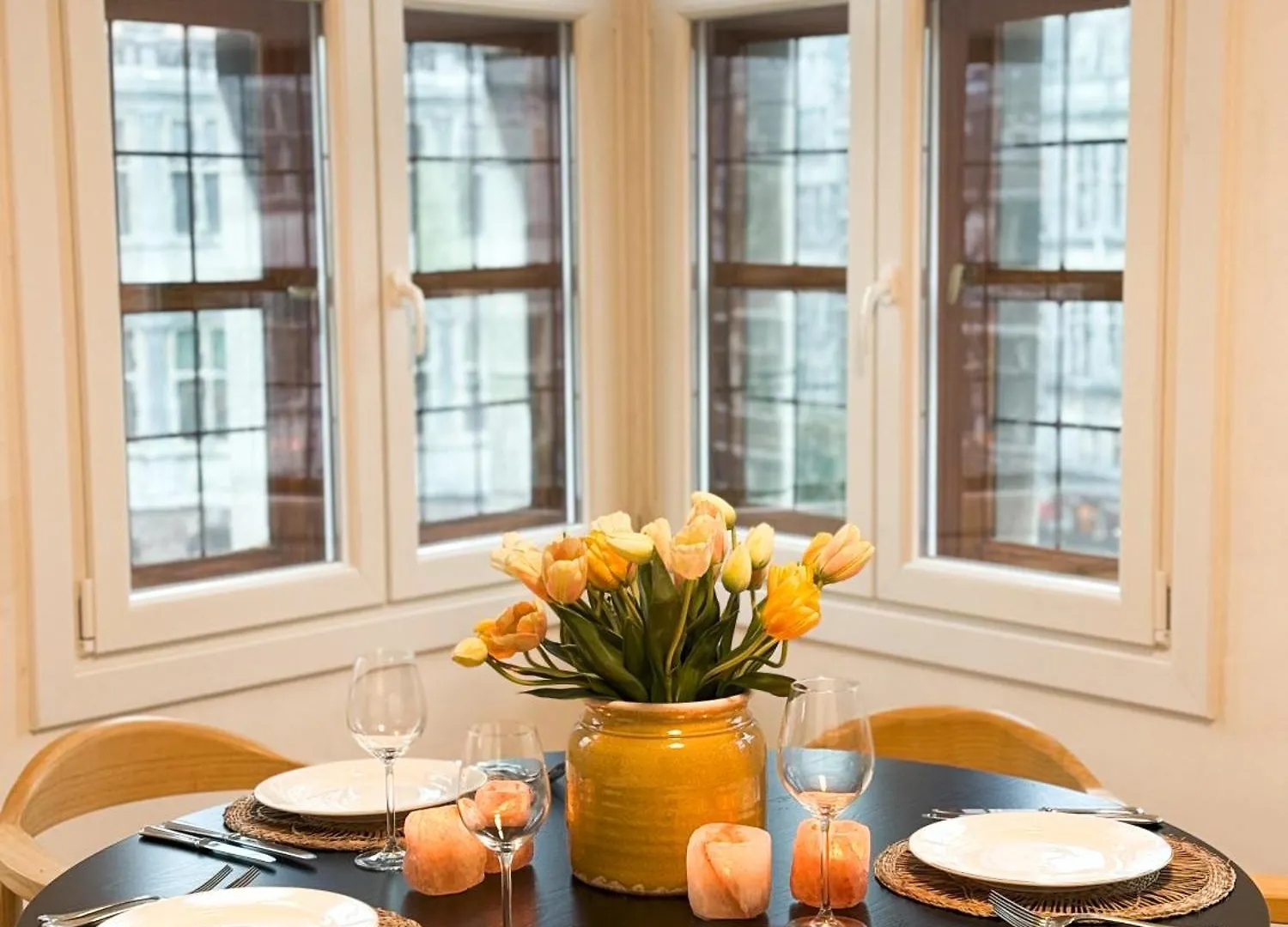Le Faubourg Suites Amberes Bélgica