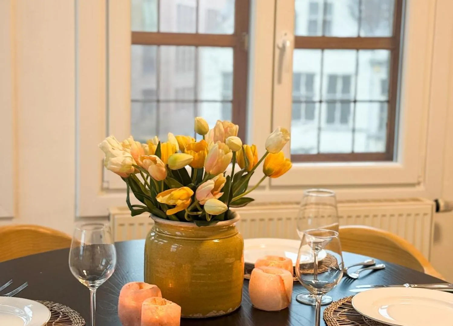 Le Faubourg Suites Amberes Apartamento